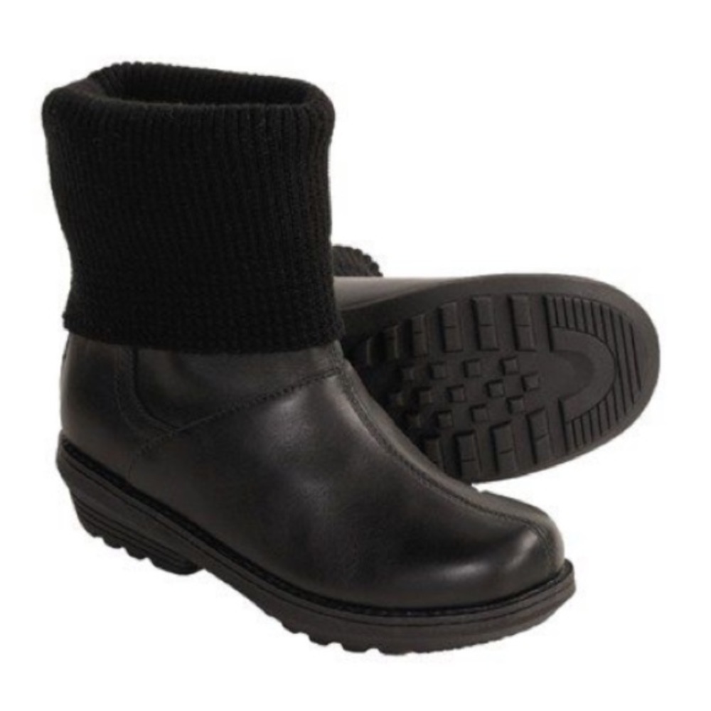 Sorel Women’s Juneau Black Bootie